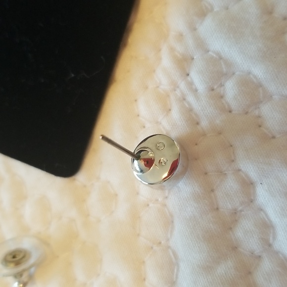 SWAROVSKI earrings - Picture 9 of 11